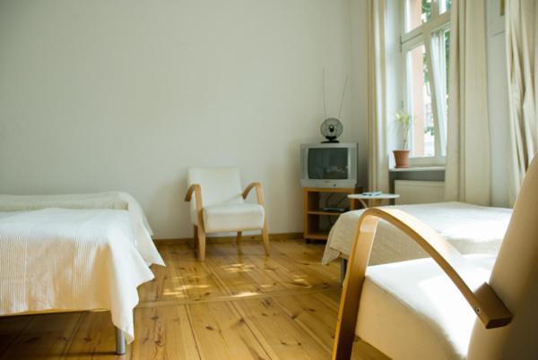 Apartment Und Zimmervermietung Am Park Potsdam Kamer foto